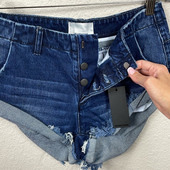 NWT One Teaspoon Sailors Low Rise Relaxed Fit Shorts Dark Wash Sz 26 - Picture 4 of 11